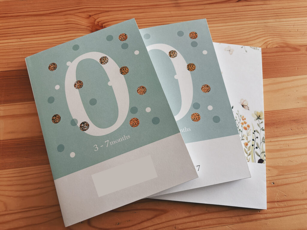 手作りで作った息子のアルバム