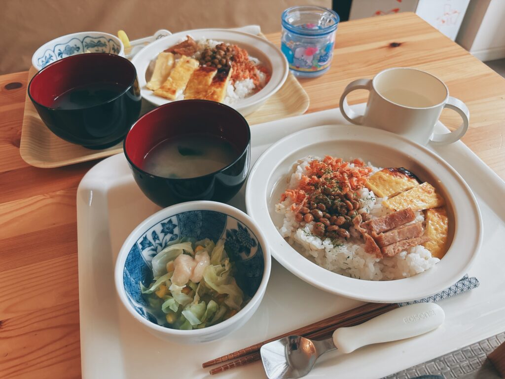 こどもの朝ごはん